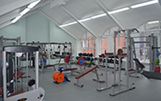 Спортивный клуб «Красная стрела» — оборудование BRONZE GYM