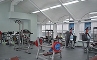 Спортивный клуб «Красная стрела» — оборудование BRONZE GYM