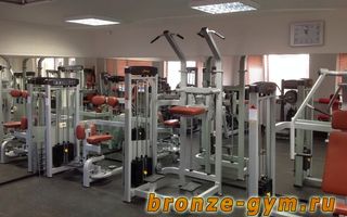 Фитнес-клуб Sport & Beauty — оборудование BRONZE GYM
