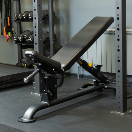 BRONZE GYM BR-1004 Универсальная регулируемая скамья